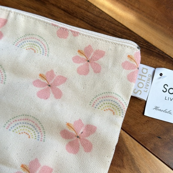 Soha living Hawaiian Hibiscus and rainbow cosmetic bag Large NWT Makeup Misc - Picture 6 of 7